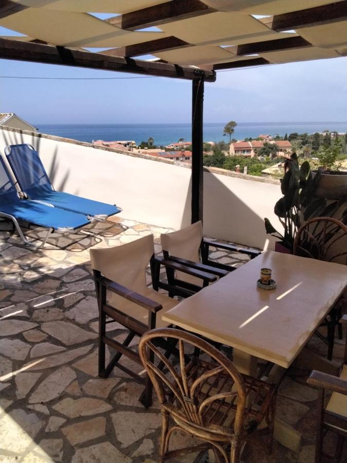Bungalow Nefeli Agios Gordios  Exterior photo