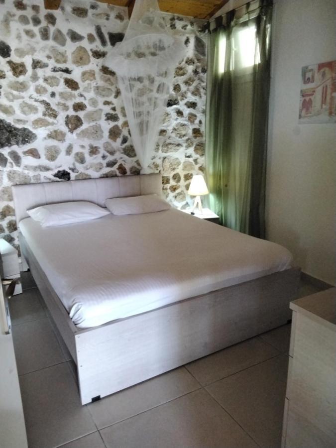 Bungalow Nefeli Agios Gordios  Exterior photo
