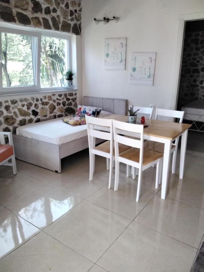 Bungalow Nefeli Agios Gordios  Exterior photo